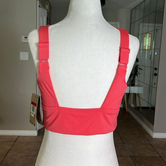 Nike Women’s Essential Scoop Neck Midkini Swim Top - Picture 4 of 11